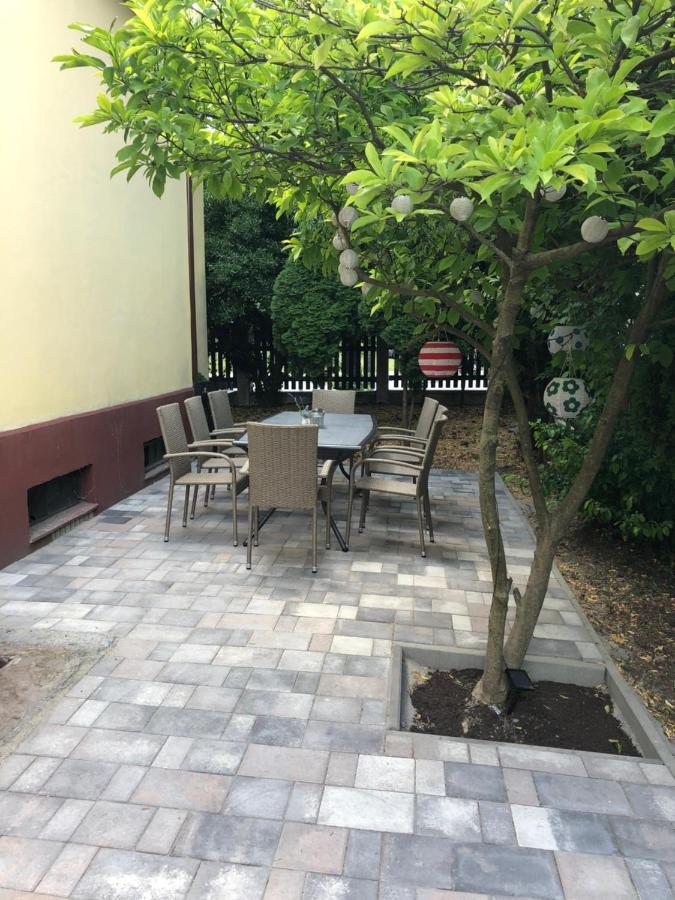 Katus Apartman Apartment Eger Luaran gambar