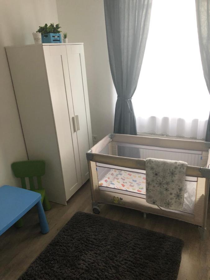 Katus Apartman Apartment Eger Luaran gambar